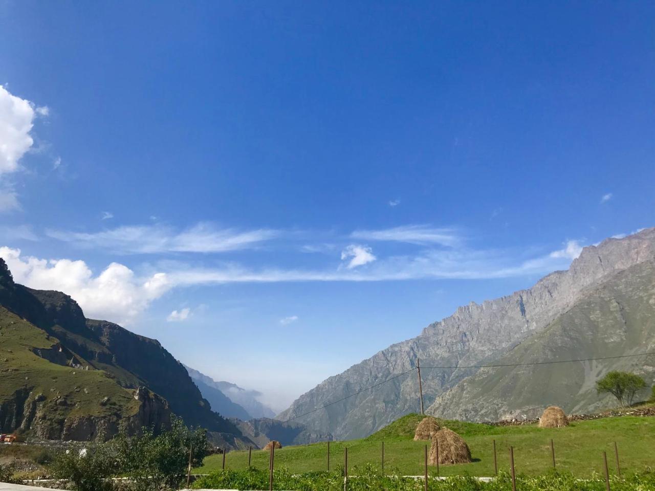 Riverside Kazbegi Exteriér fotografie