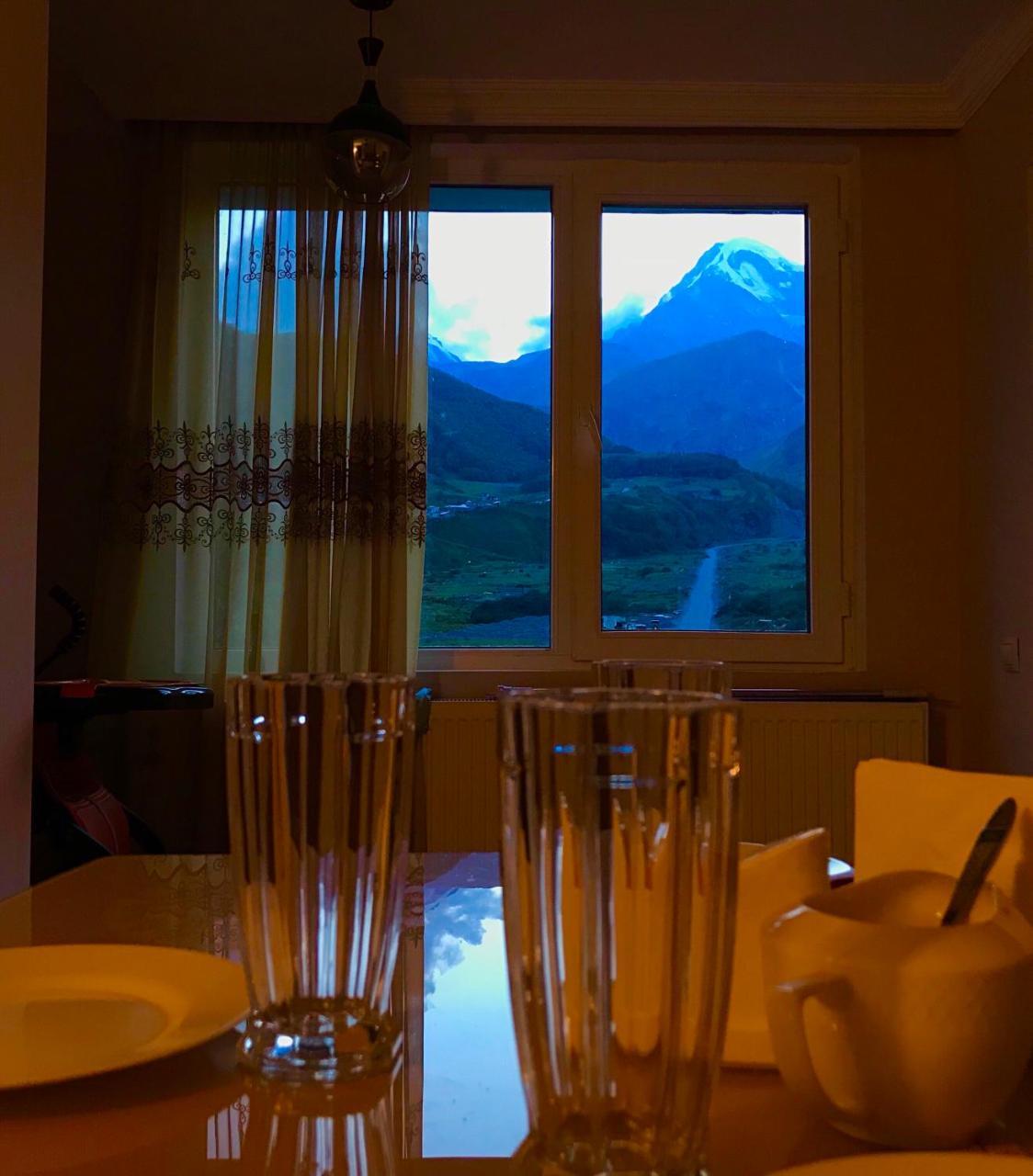 Riverside Kazbegi Exteriér fotografie